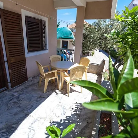 Apartment Apartment Pakostane/Biograd Riviera 8058